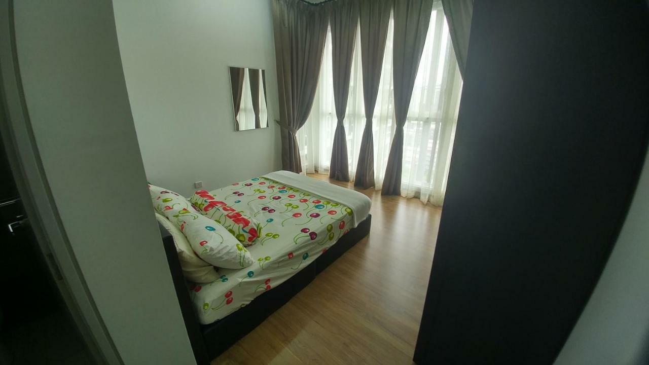 Appartamento My Sentrio Kuala Lumpur Esterno foto